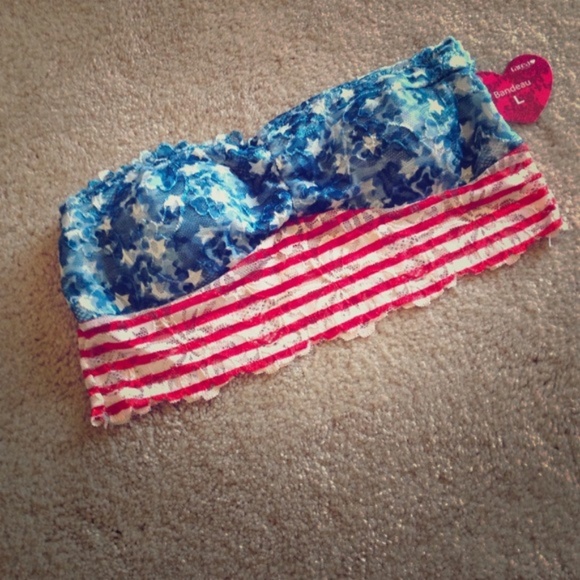 tarea Tops - Americana Bandeau